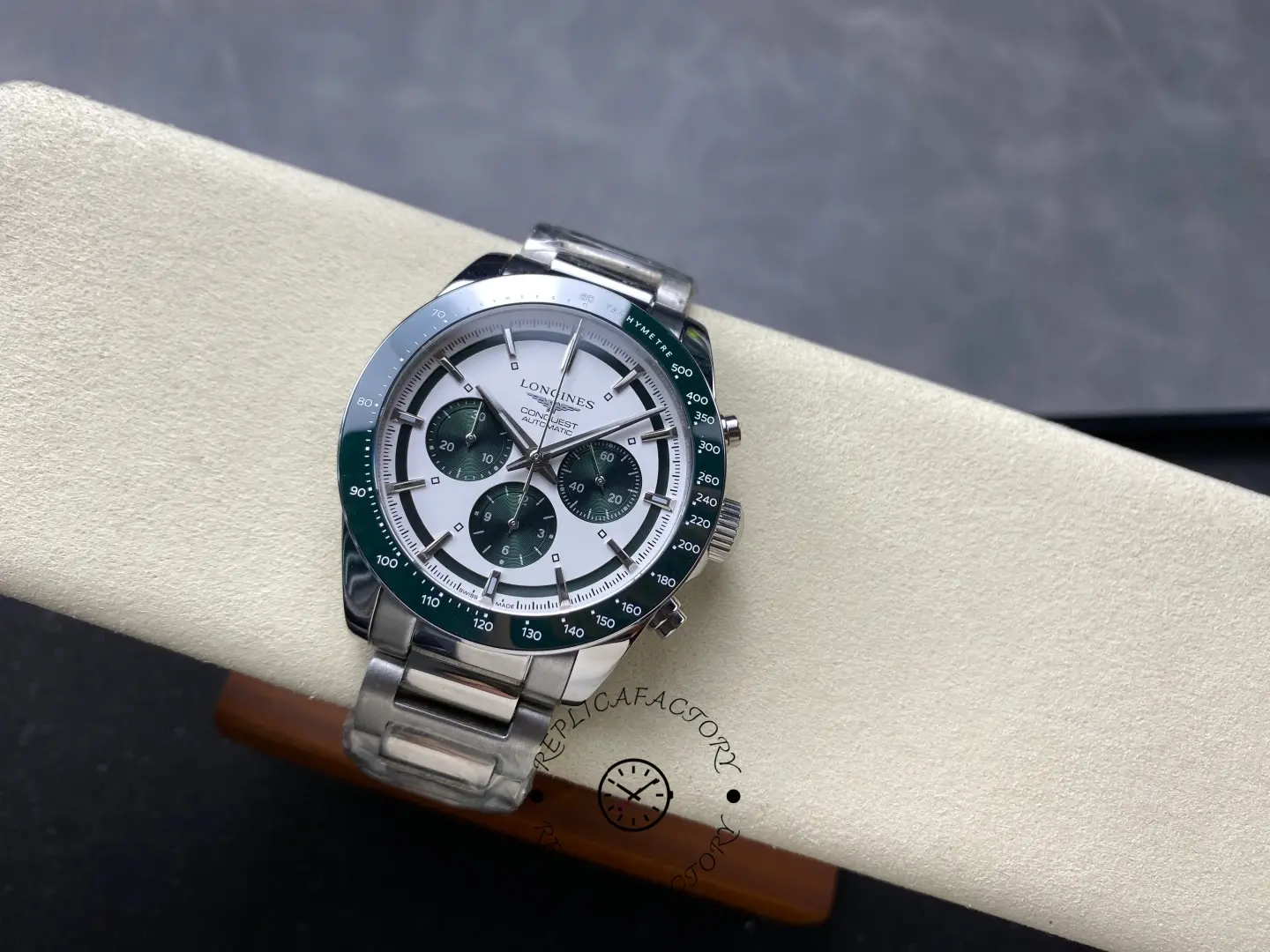 Longines Conquest L3.835.4.02.6 Chrono Steel 42mm Silver-Green Dial Replica