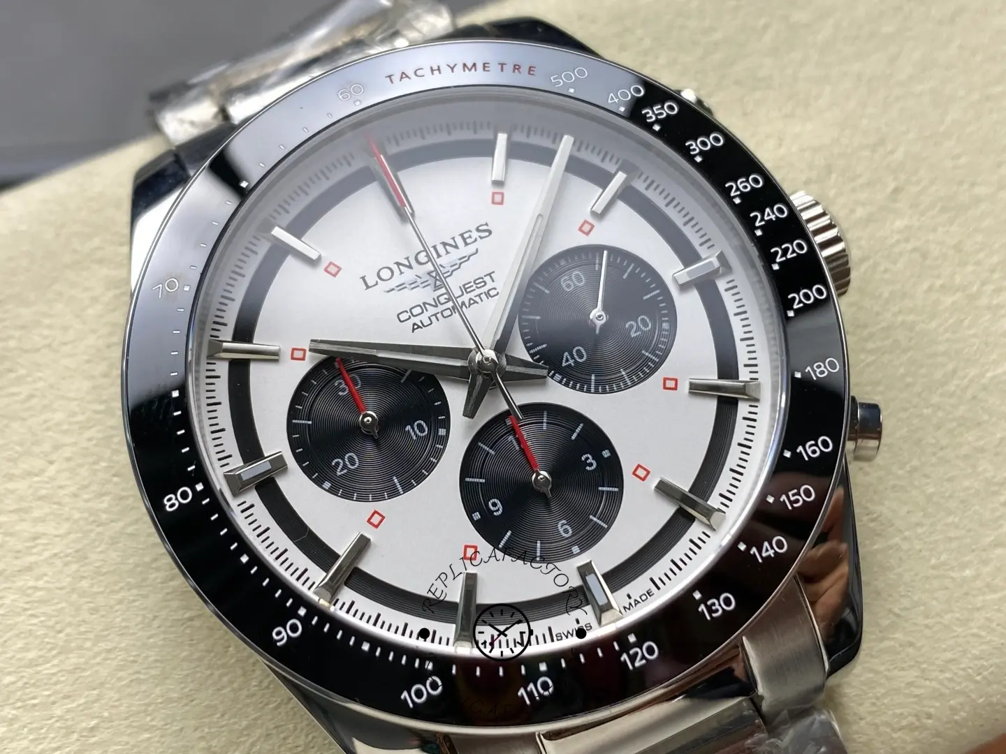 Replica Longines Conquest 42mm Panda Dial L3.835.4.72.6 904L Stainless Steel