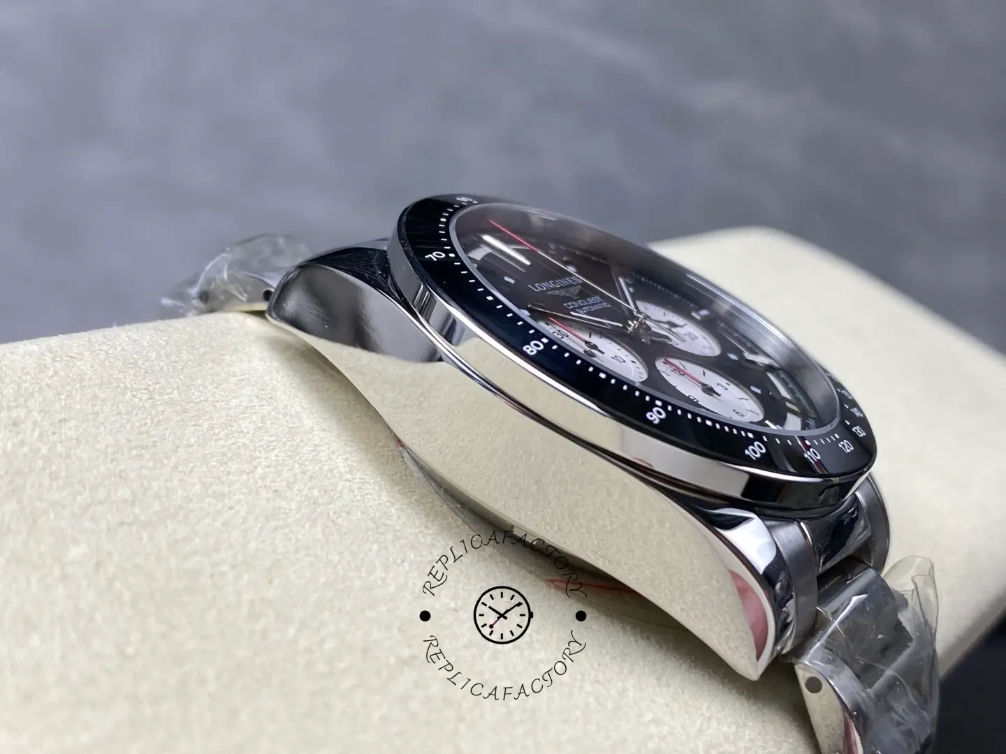 Longines Conquest L3.835.4.52.6 Chronograph 42 Black Dial 1:1 Clone
