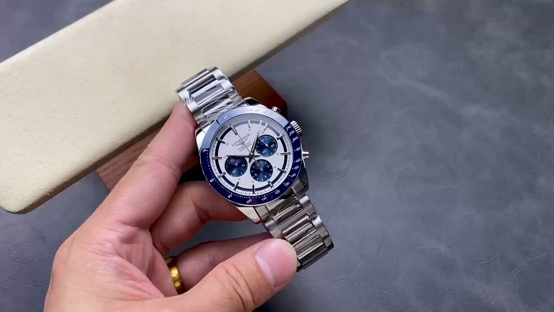 Longines L3.835.4.98.6 Conquest Chronograph Replica Silver-Blue Dial Watch - Video
