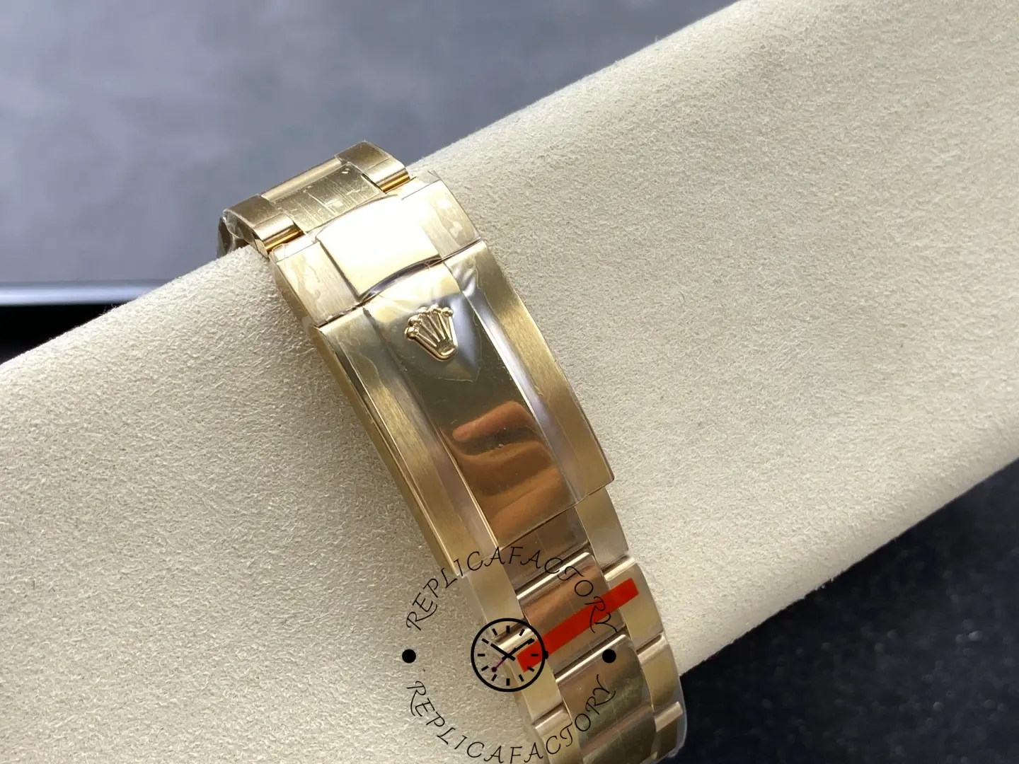 2025 Rolex Sky-Dweller 336938 1:1 Clone Green Dial Watch