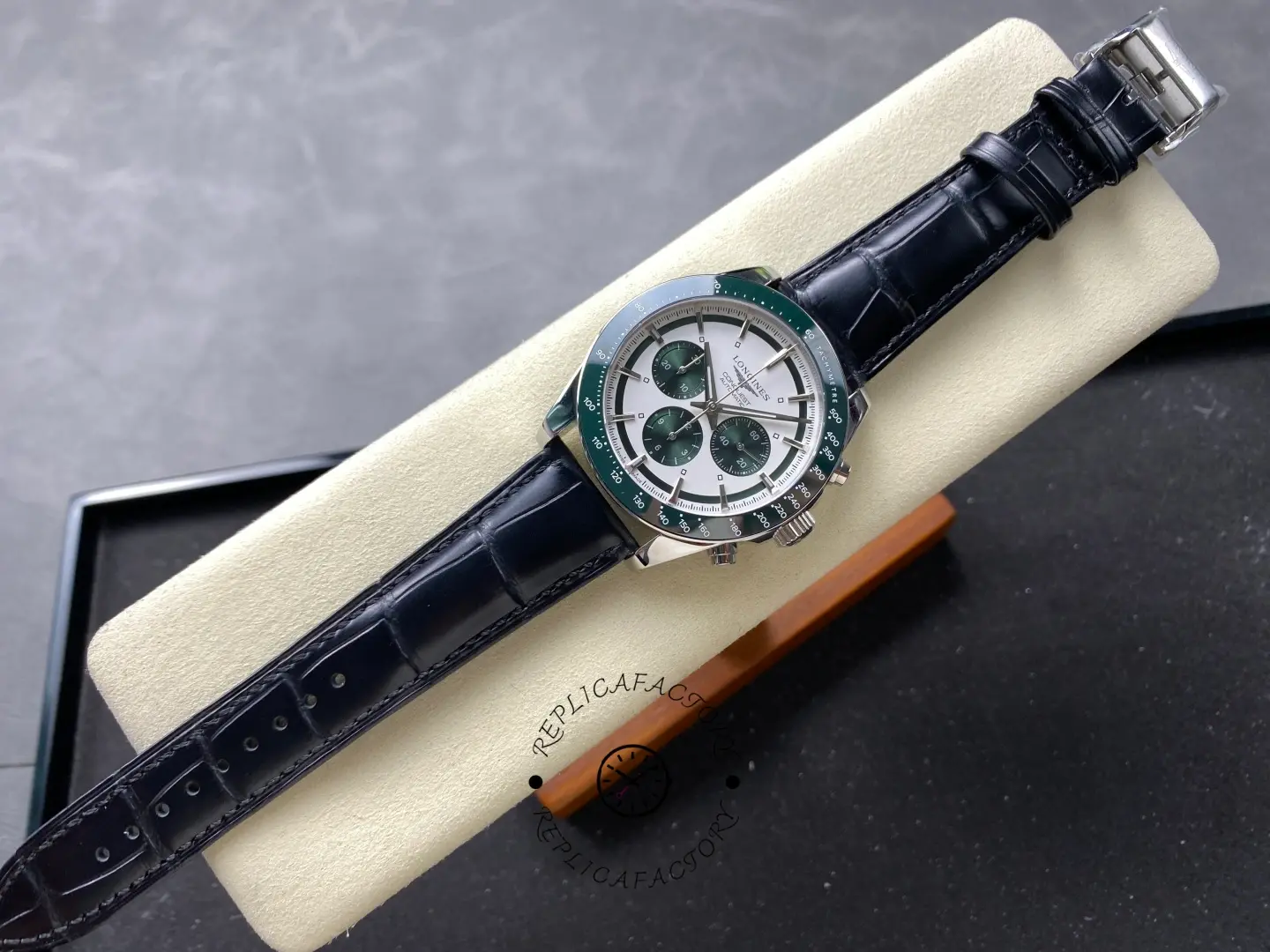 Longines L3.835.4.02.6 Conquest 1:1 Clone Panda Chronograph Leather Strap