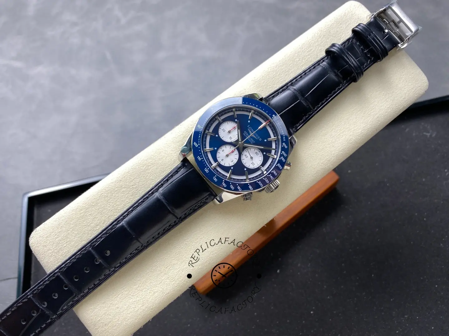 Longines L3.835.4.91.2 Conquest Replica Blue Dial Men's Watch