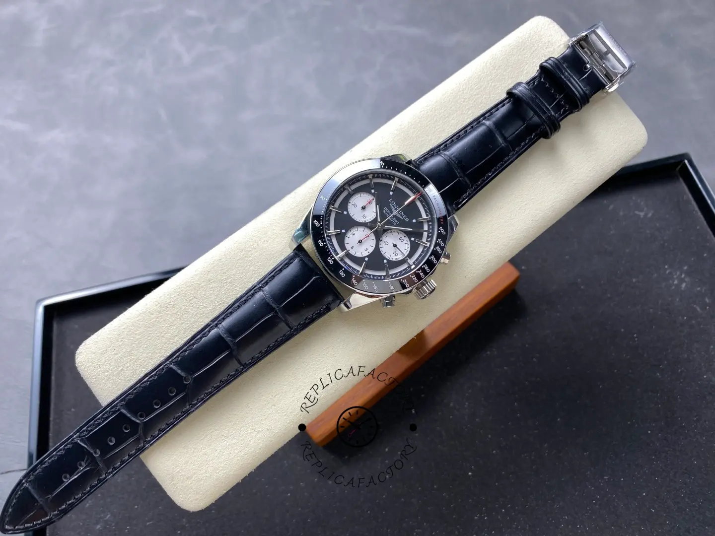 Longines Conquest L3.835.4.52.6 Black Leather Strap Chronograph 42MM 1:1 Clone