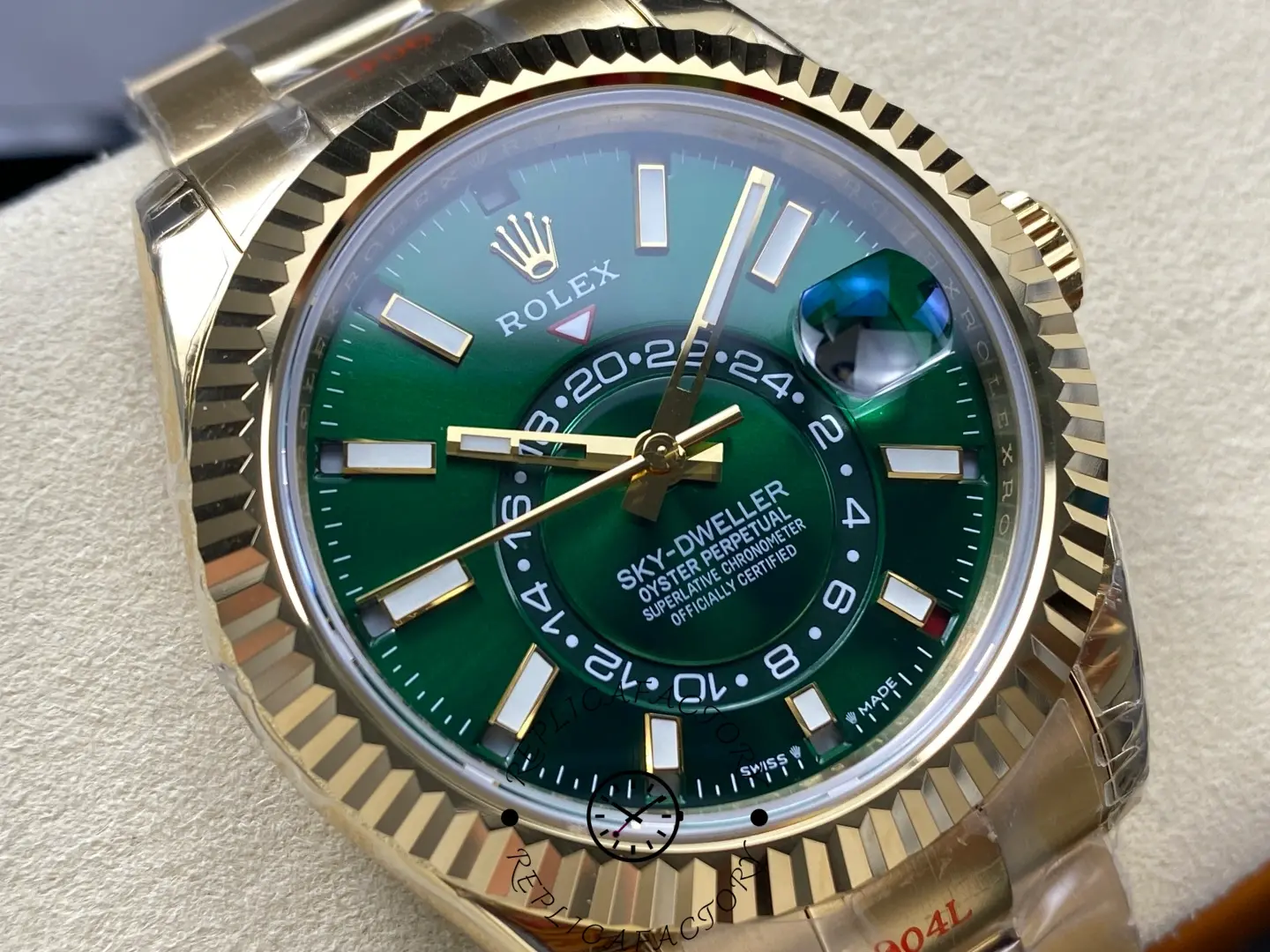 2025 Rolex Sky-Dweller 336938 1:1 Clone Green Dial Watch