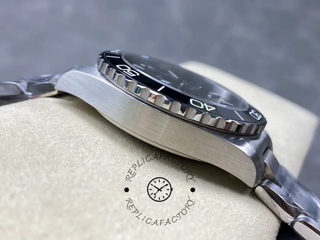 Longines HydroConquest GMT 41 Steel L3.790.4.56.6 Replica Ceramic Bezel