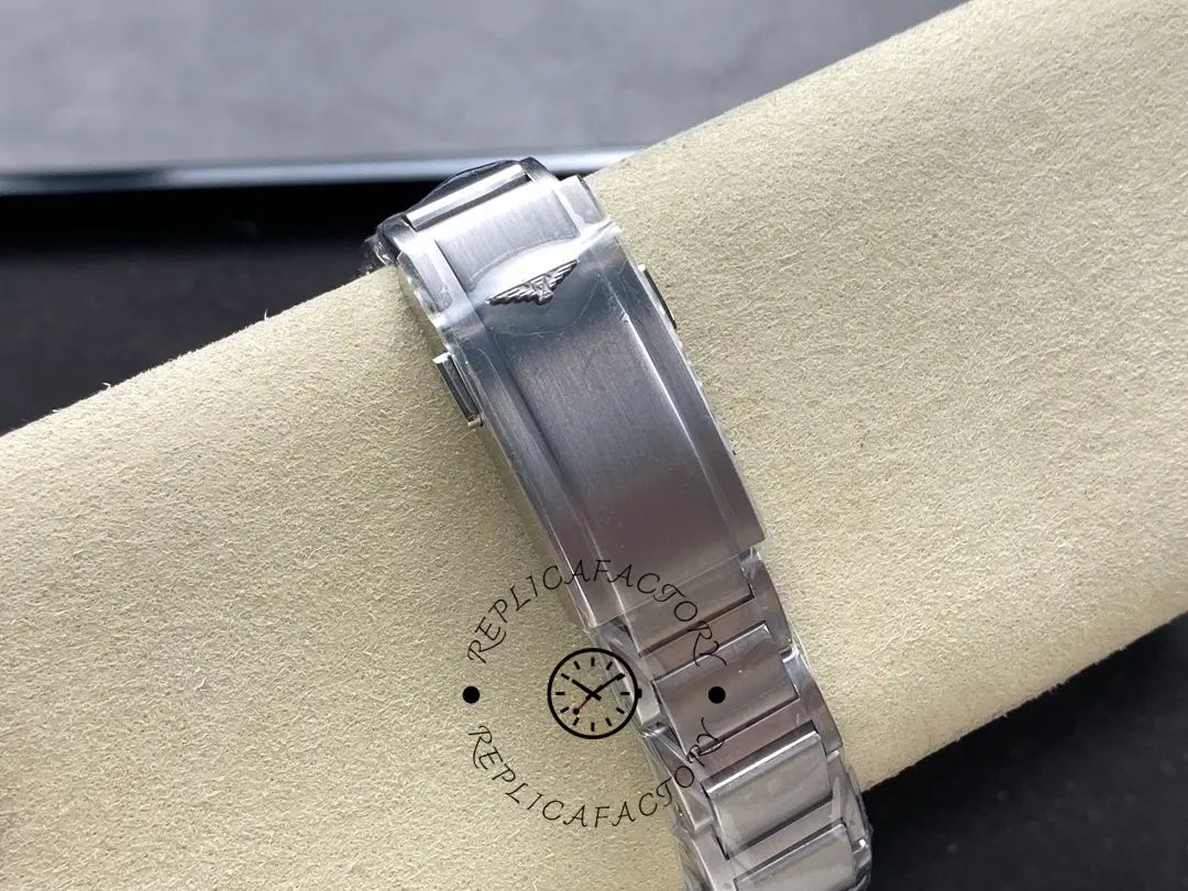 Longines L3.790.4.06.6 HydroConquest GMT 41 Green Dial 1:1 Clone Dive Watch