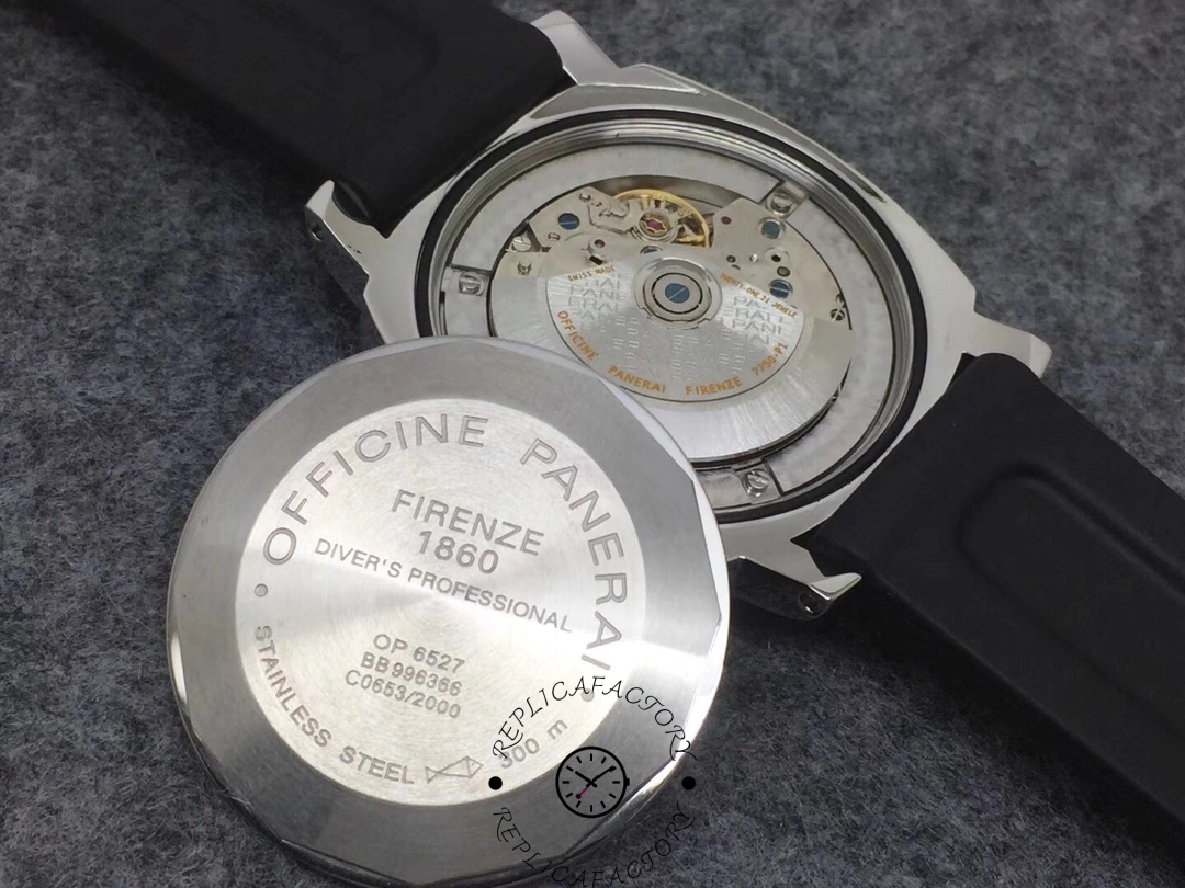 Panerai PAM 0024 1:1 Clone Luminor Submersible Watch