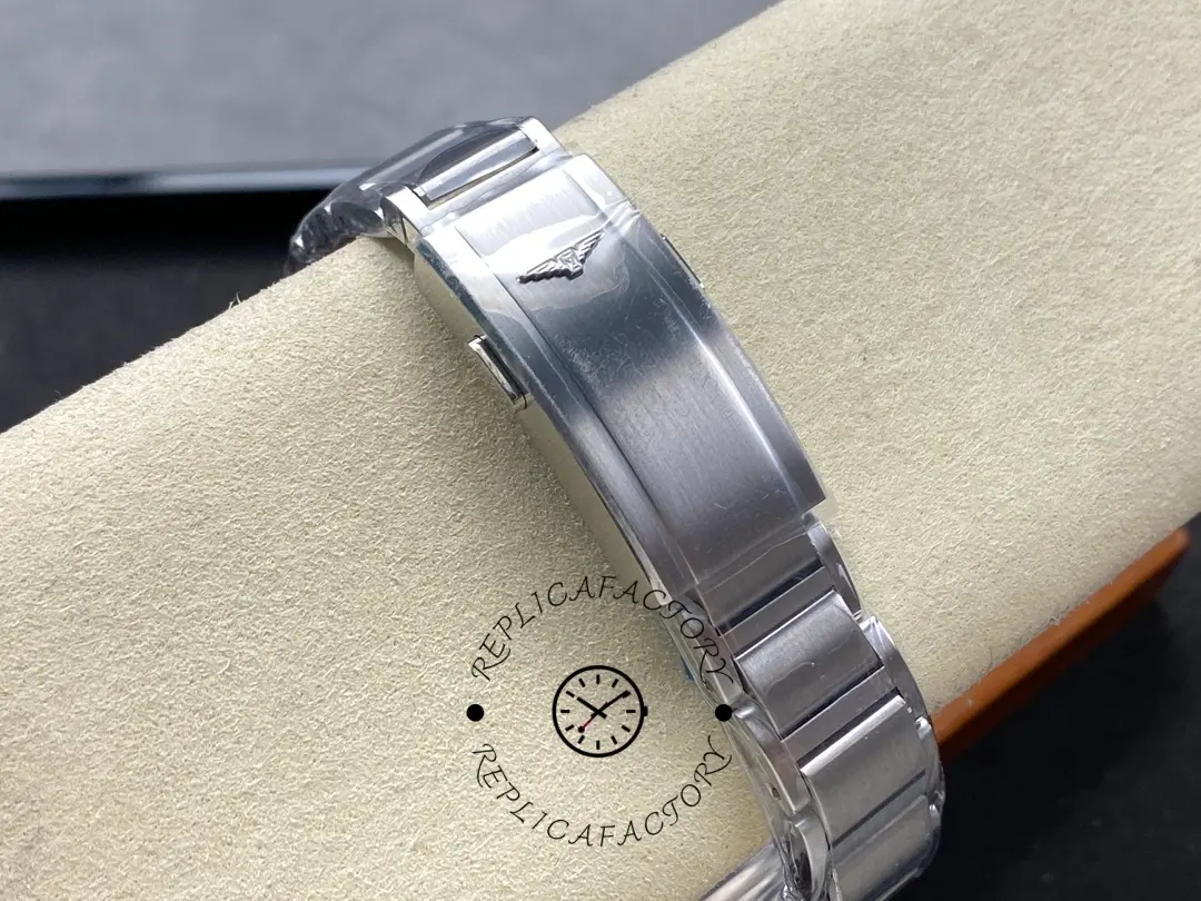 Longines HydroConquest GMT 41 Steel L3.790.4.56.6 Replica Ceramic Bezel