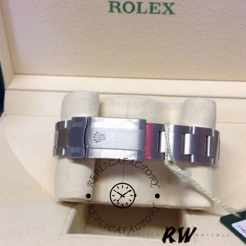 Rolex Oyster Perpetual Air-King 114234, bracelet clasp detail on stainless steel Oyster band.