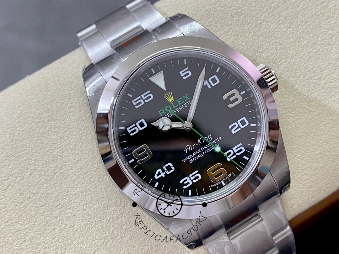 Rolex Air-King 116900, dial close-up showing minute track and hands.