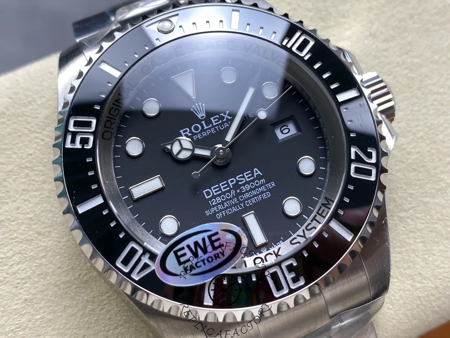 Rolex Deepsea 136660-0006 1:1 Clone 44 Black Dial