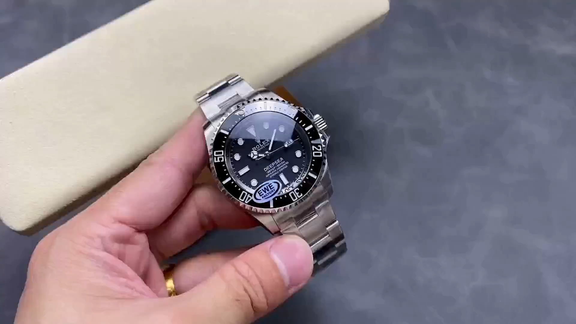 Rolex Deepsea 136660-0006 1:1 Clone 44 Black Dial