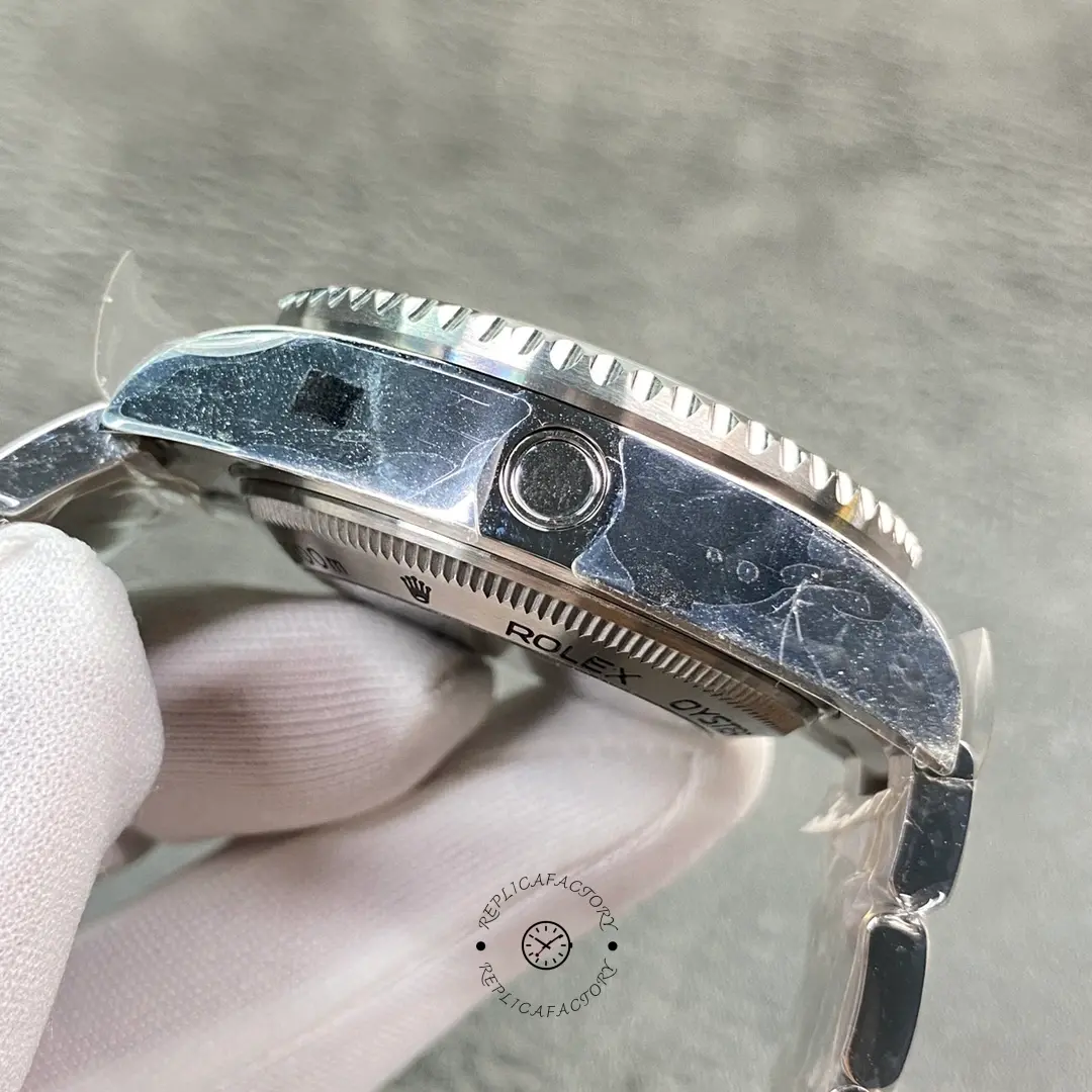 Rolex Sea-Dweller Deepsea 116660, side view in hand showing case thickness and bezel edge.