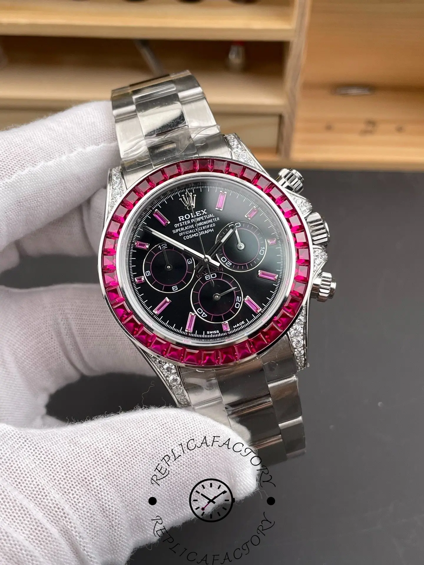 Rolex 126599TRU 1:1 Clone Daytona Ruby Bezel Watch