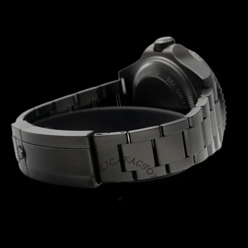 Bracelet and clasp view of the Rolex Sea-Dweller Deepsea 116660 PVD/DLC black coating.