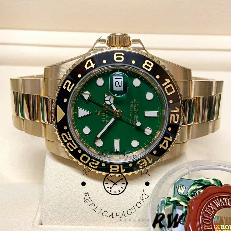 Rolex GMT-Master II 116718LN, close-up showing cyclops magnifier over date at 3.