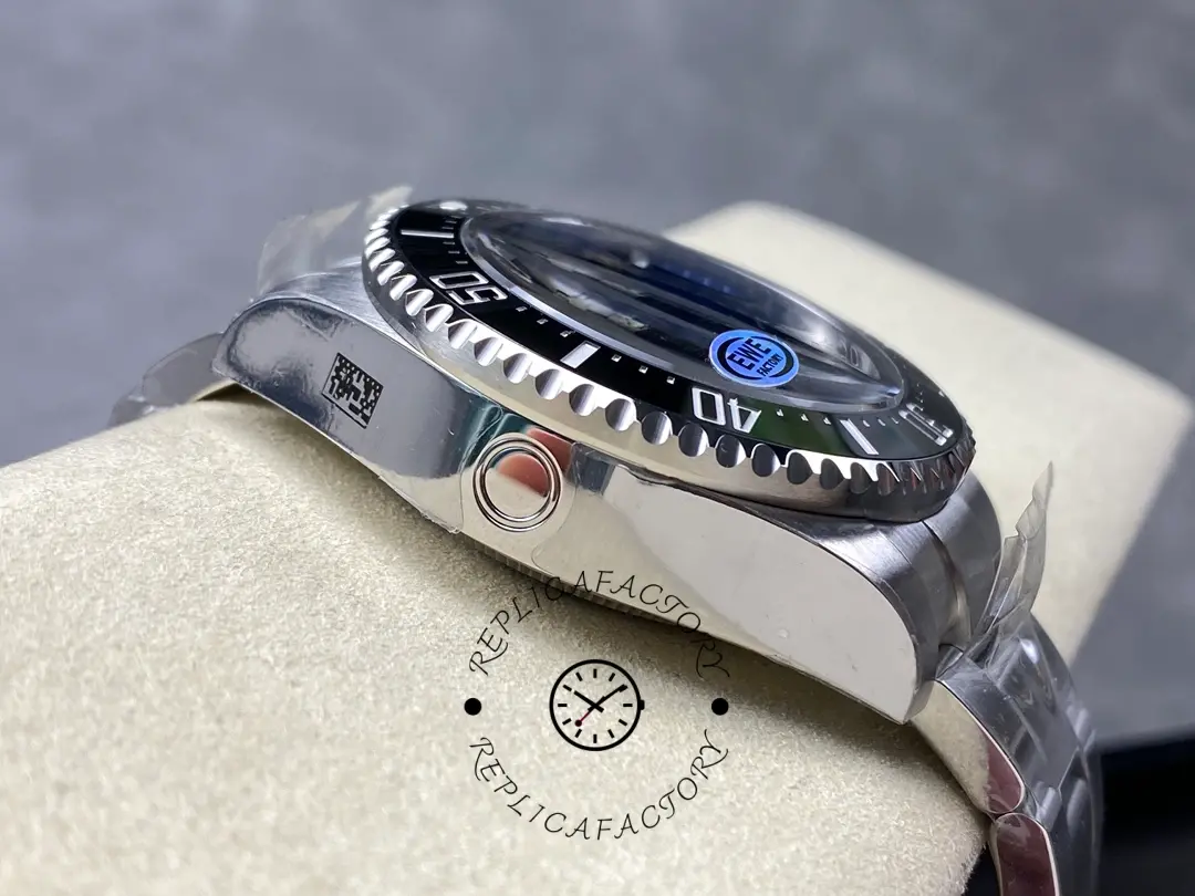 Rolex Sea-Dweller Deepsea 136660 0005, case-side close-up showing helium valve position.