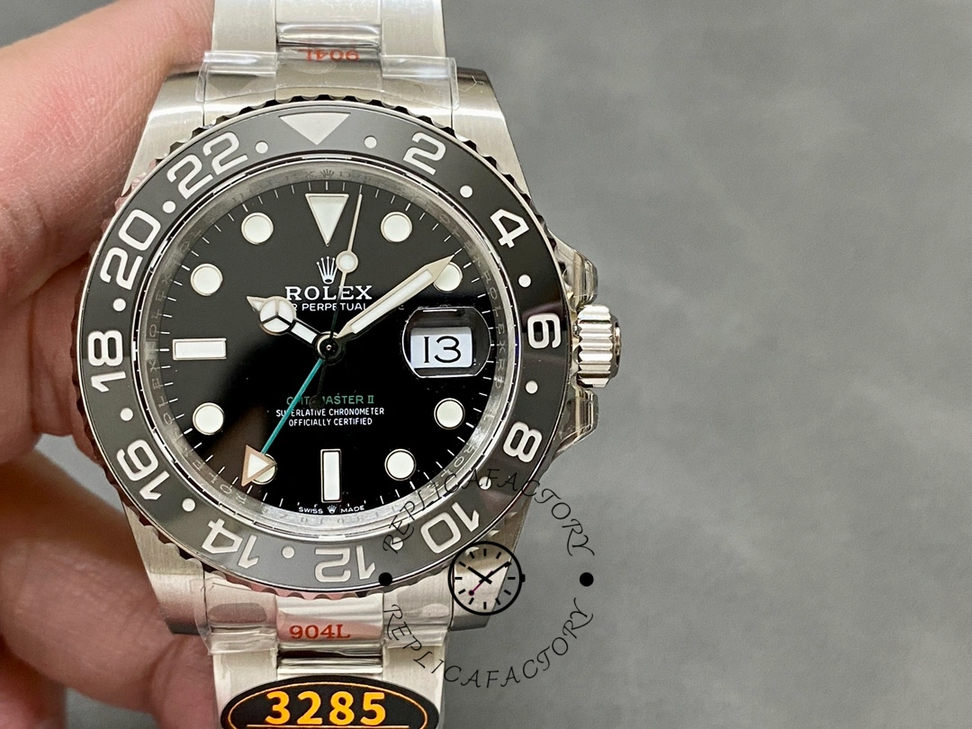Wrist shot of Rolex GMT-Master II 116710LN, black bezel and black dial in natural light.