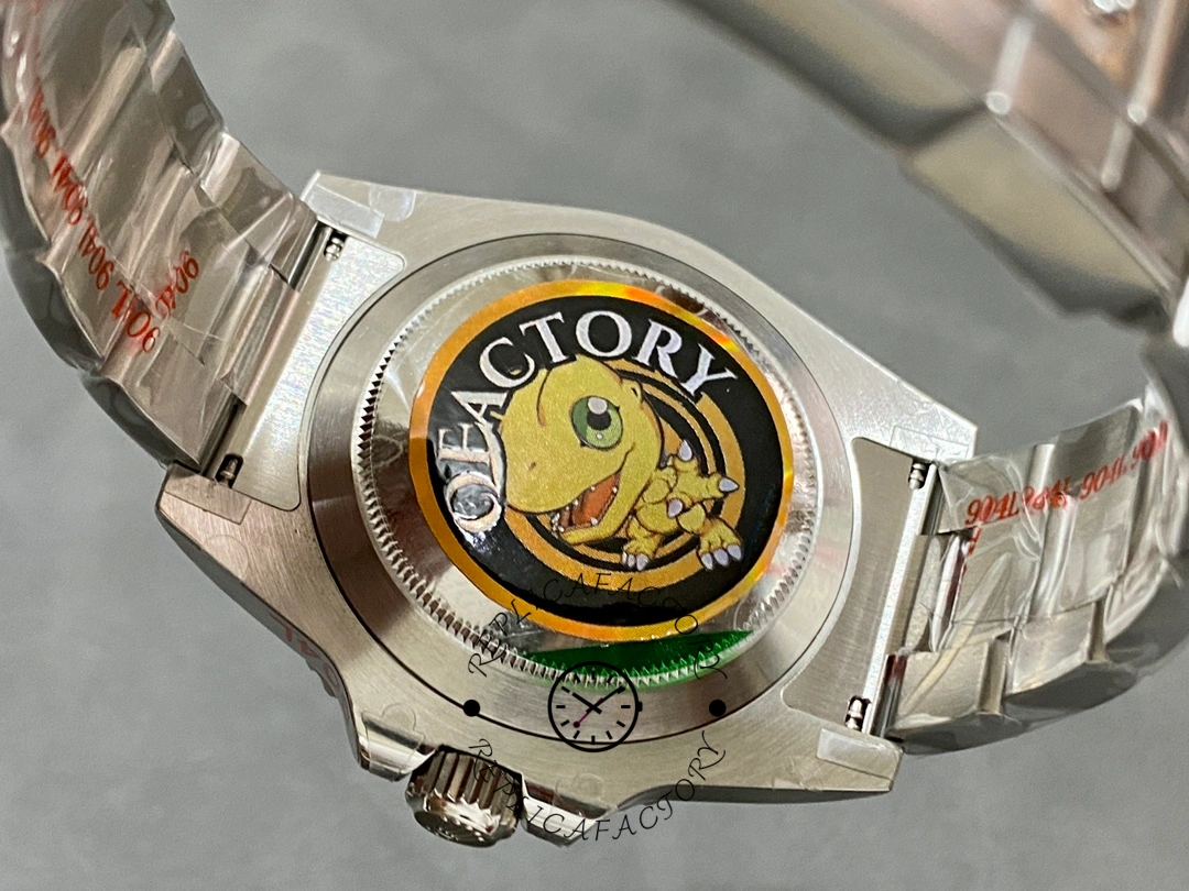 Movement rotor view of Rolex GMT-Master II 116710LN, automatic movement inside caseback.