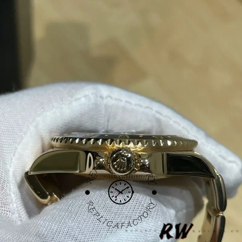 Rolex GMT-Master II 116718LN, side view showing bezel knurling and crystal edge.