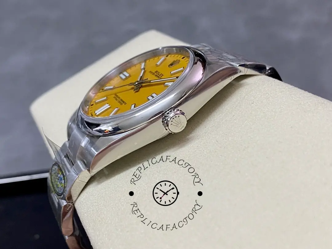 Rolex Oyster Perpetual Yellow Dial Oystersteel 124300 0004