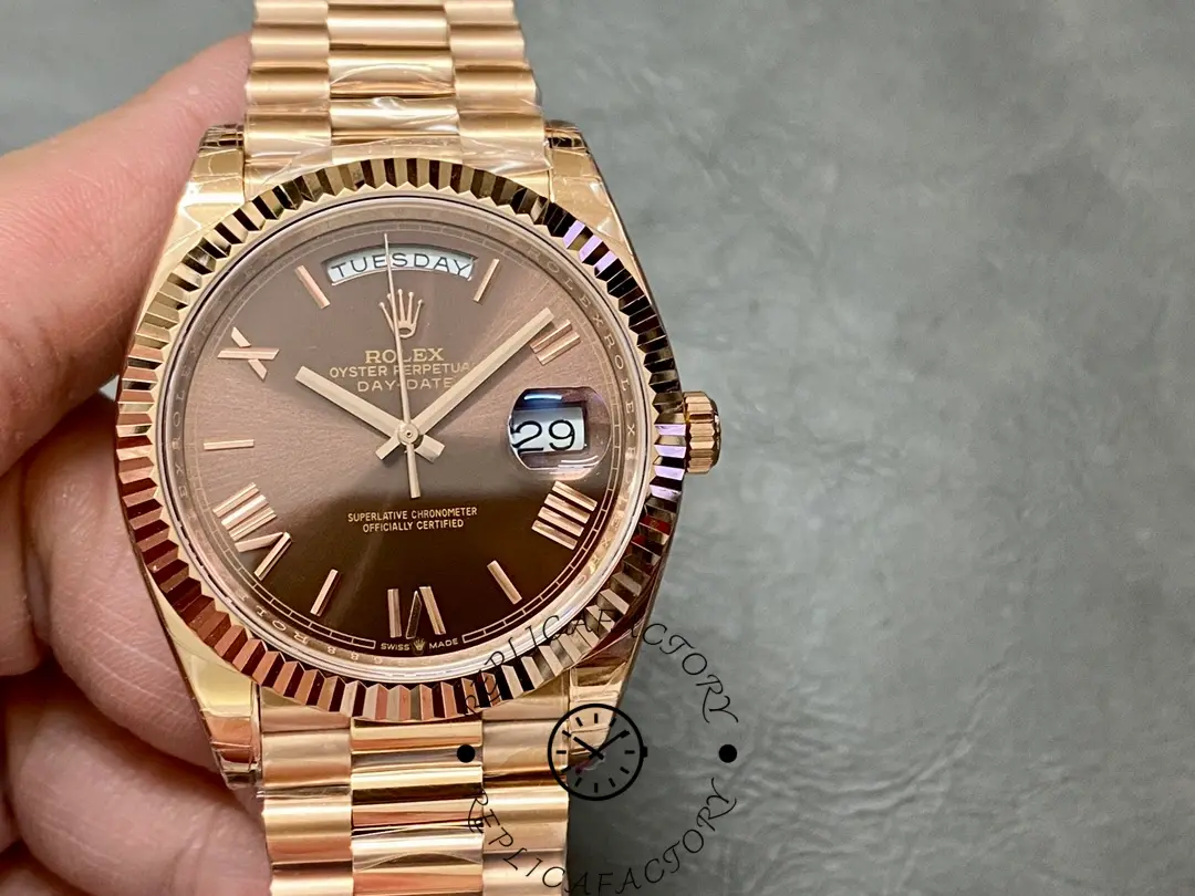 Rolex Day-Date 228235-0002 Chocolate Brown Dial Fluted Bezel 40mm Mens Replica Watch