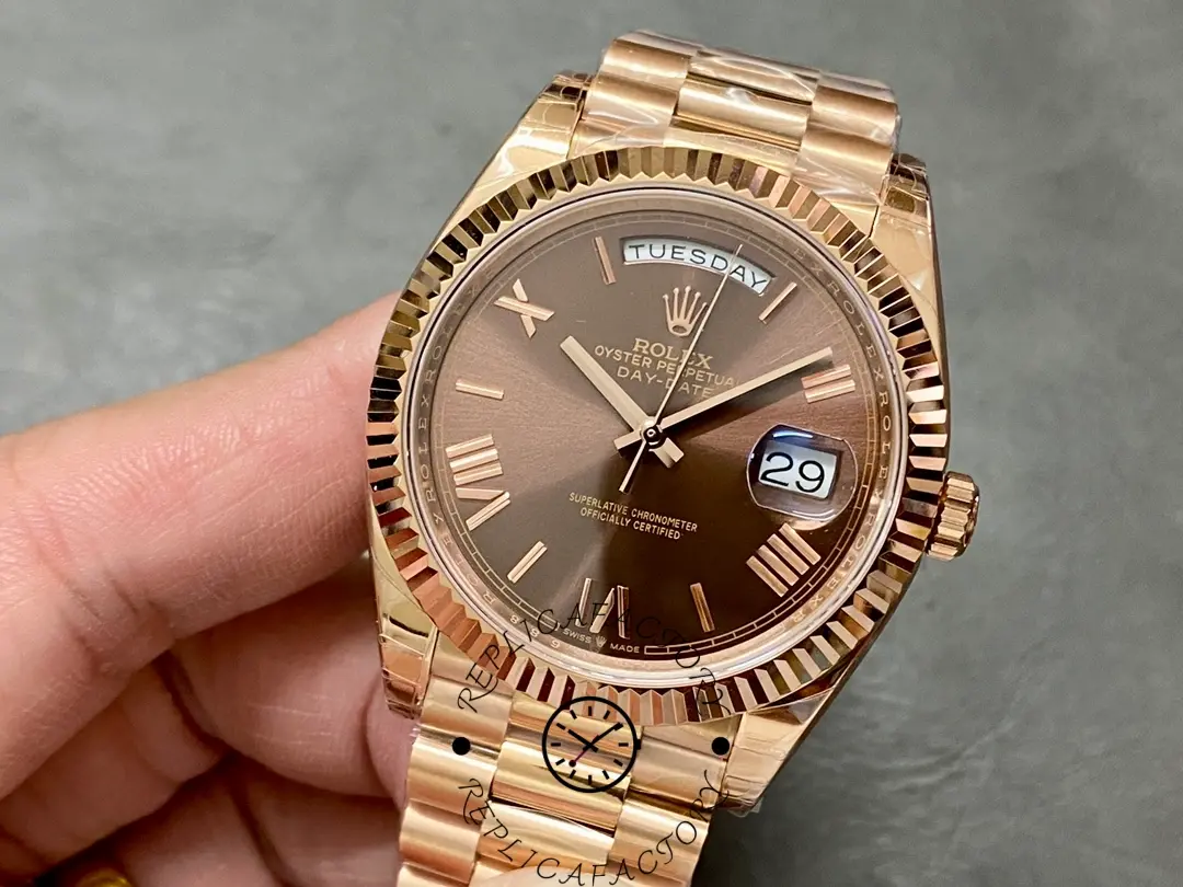 Rolex Day-Date 228235-0002 Chocolate Brown Dial Fluted Bezel 40mm Mens Replica Watch