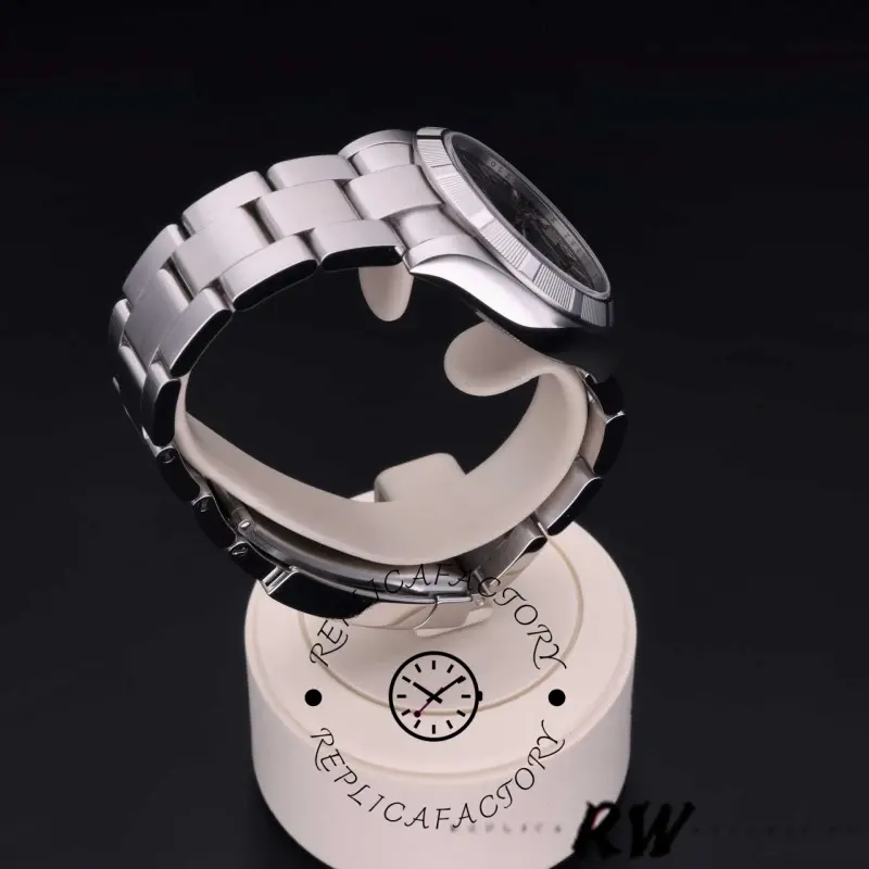 Rolex Oyster Perpetual 177210, rear/side view showing bracelet curve and clasp area.