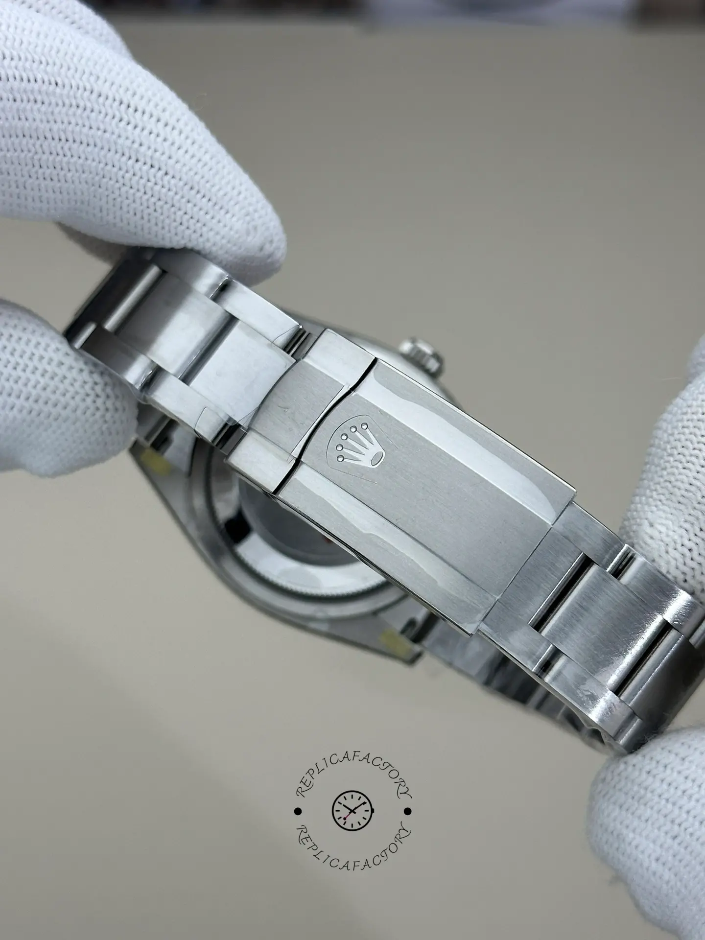 Rolex Oyster Perpetual 36 126000, bracelet underside view showing clasp and link finish.