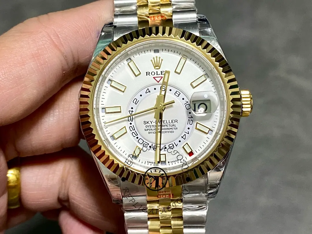 Rolex Sky Dweller 42 White Dial Yellow Gold Stainless Steel Jubilee 336933 0006