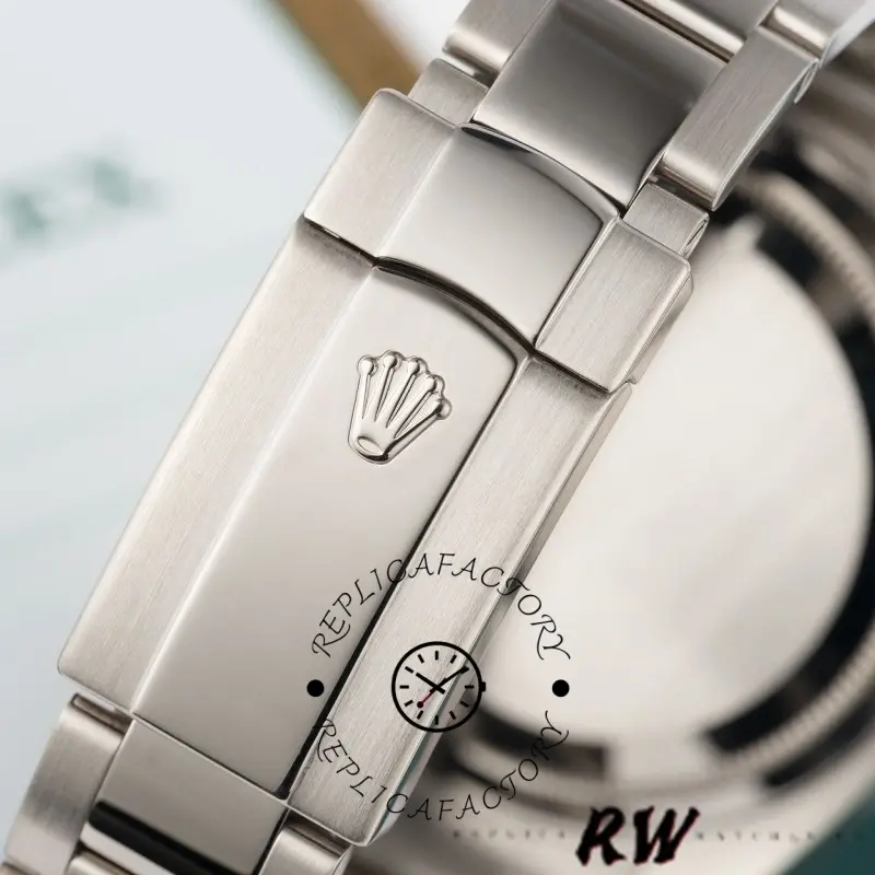 Rolex Sky-Dweller 326939 Fluted Bezel Black Dial 42MM Mens Replica Watch