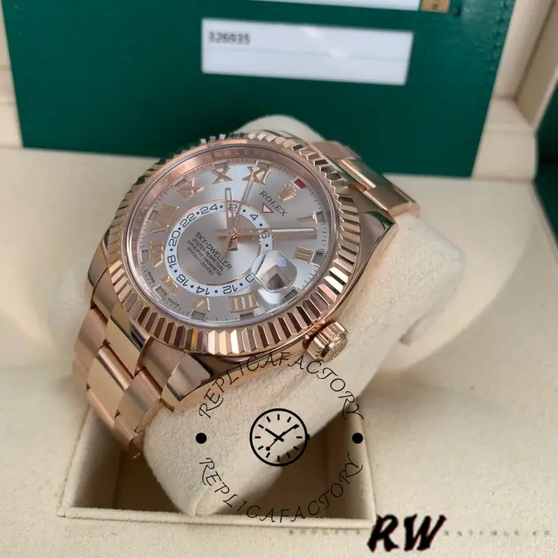 Rolex Sky-Dweller 326935, view on cushion showing sundust Roman dial and Everose case.