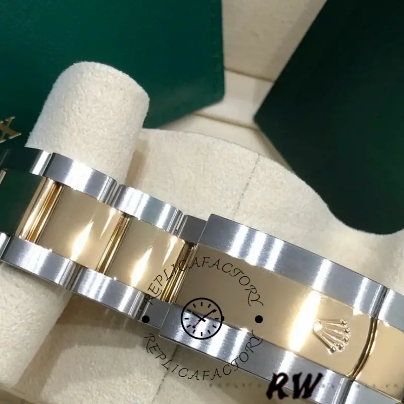 Rolex Sky-Dweller 326933 Stainless Steel White Dial 42MM Mens Replica Watch