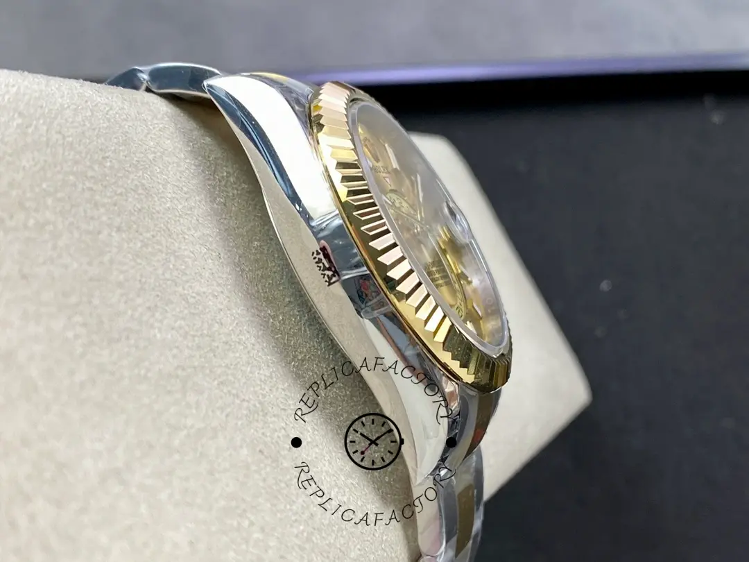 Rolex Sky Dweller Champagne Dial Yellow Gold 336933 0001 42mm
