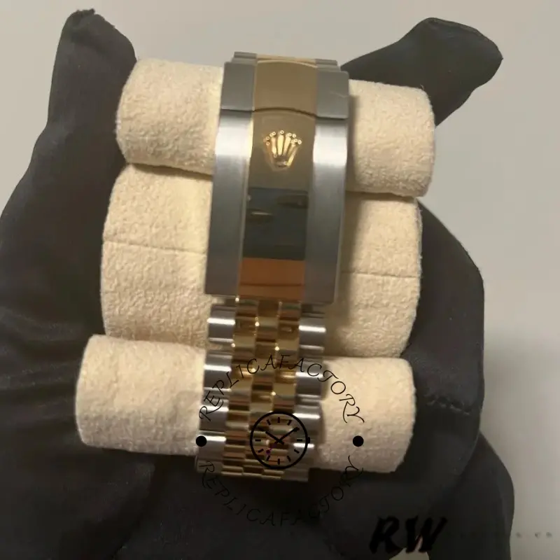 Rolex Sky-Dweller 326933 Stainless Steel Yellow Gold Champagne Dial 42MM Mens Replica Watch