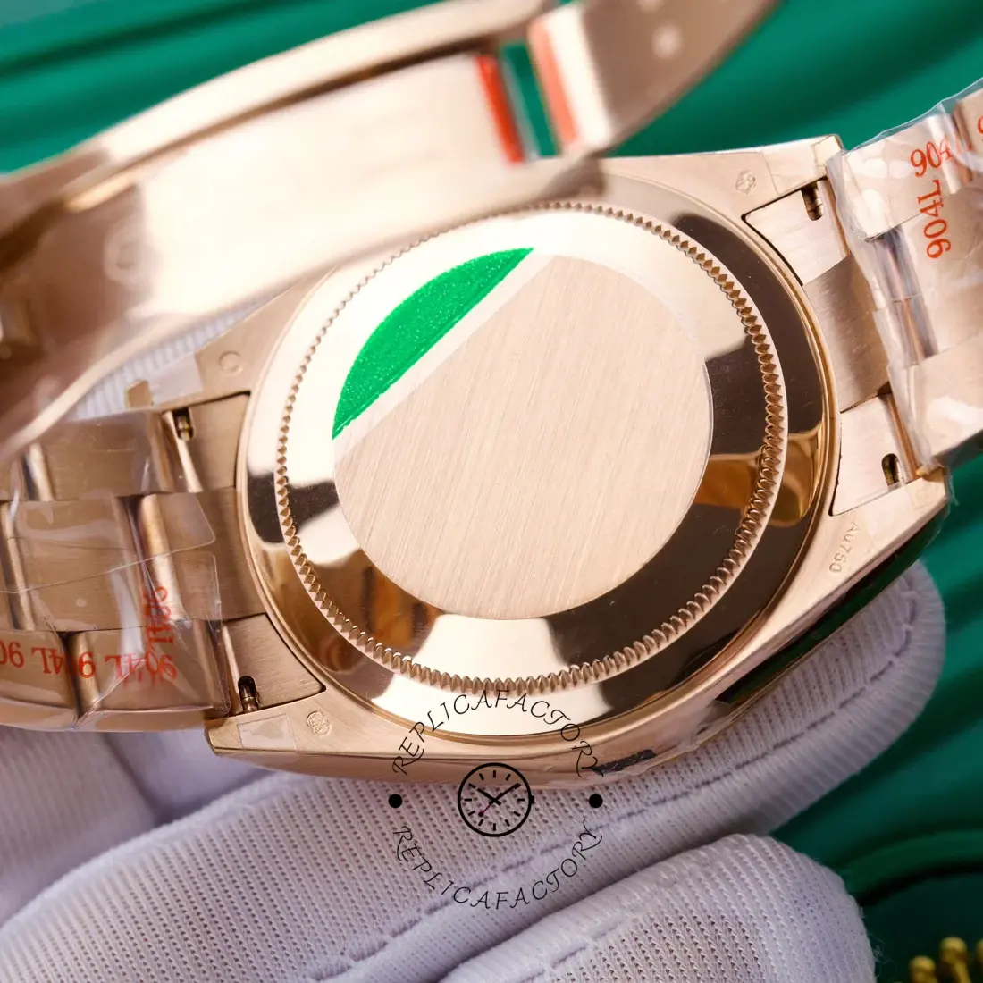 Rolex Sky Dweller in 18 kt Everose gold m336935 0001 42mm