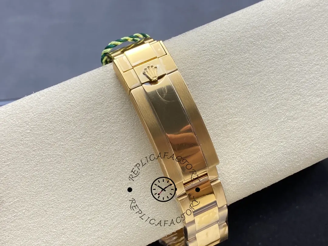 Rolex Submariner 40 18k Champagne Diamond Dial Black Bezel 16613T Gold Watch
