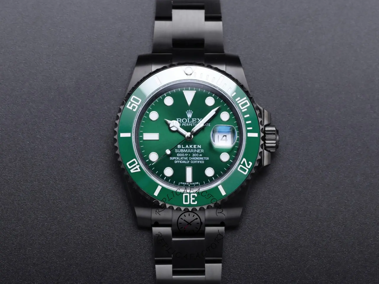 Rolex Submariner 116610LV, highlighting green sunburst dial and bezel numerals.