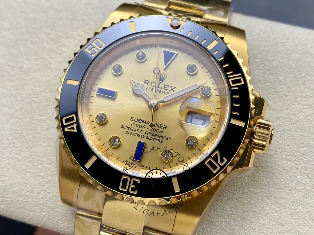 Rolex Submariner 40 18k Champagne Diamond Dial Black Bezel 16613T Gold Watch