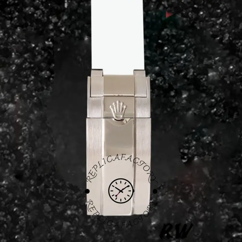 Rolex Submariner 116610 Black Dial White Rubber strap 40mm Mens Replica Watch