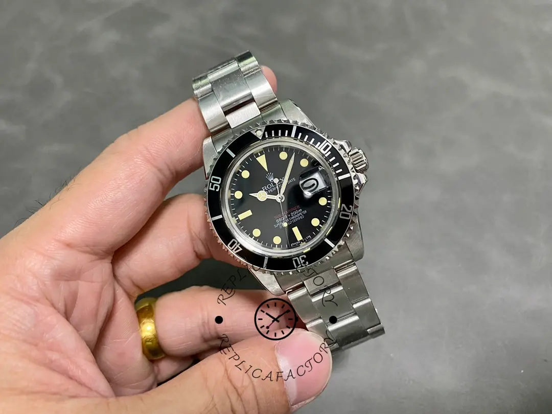 Rolex Submariner 1680 Stainless Steel Case Black Dial 40mm Mens Replica Watch