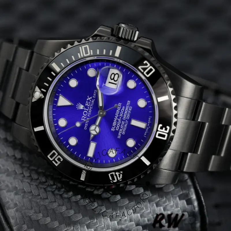 Rolex Submariner Date 116610LN blue dial close-up, luminous markers, Mercedes hands, date magnifier.