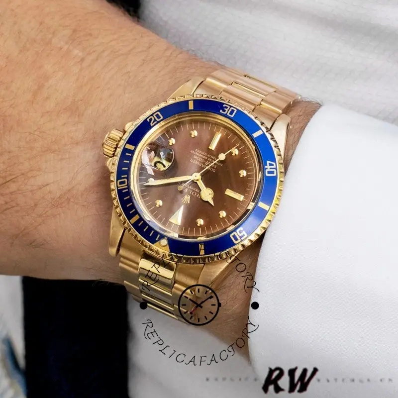 Rolex Submariner 1680/8 Tropical Dial yellow gold 40mm Mens Replica Watch
