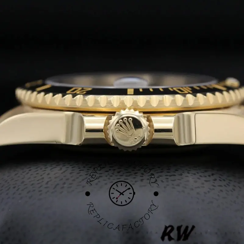 Rolex Submariner 116618, side-on shot highlighting bezel edge, gold crown and crystal height.