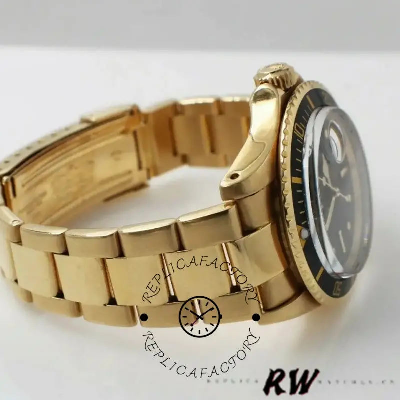 Rolex Submariner 1680/8, side view showing yellow gold case and bracelet links.