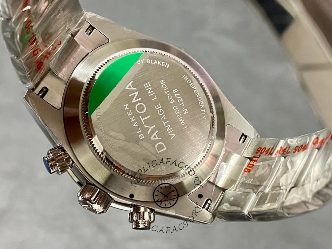 Caseback view of Rolex Daytona 6263, showing engraved caseback and end links.