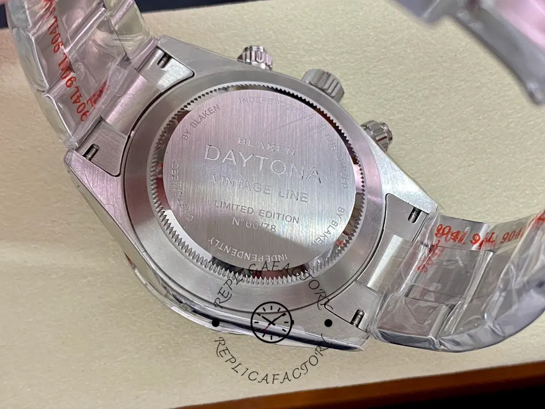Caseback view of Rolex Daytona 116520, showing solid steel back and bracelet end links.