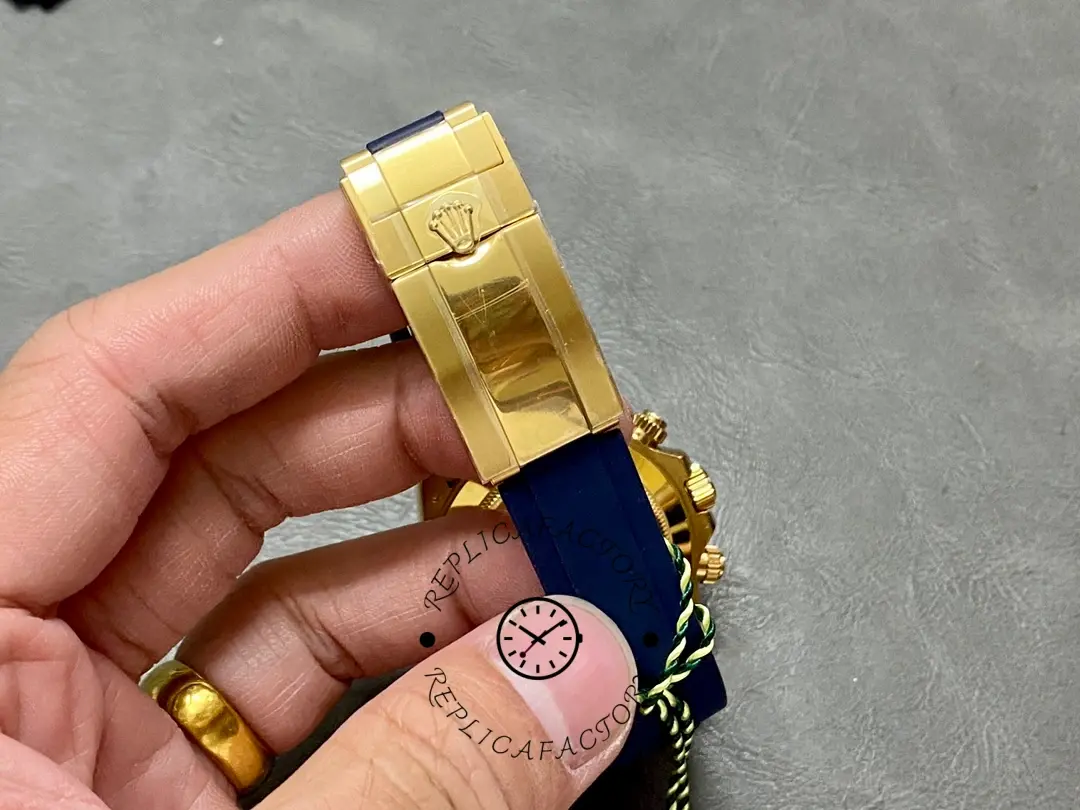 Rolex Cosmograph Daytona Yellow Gold Case Blue Dial 116518 Men's Watch