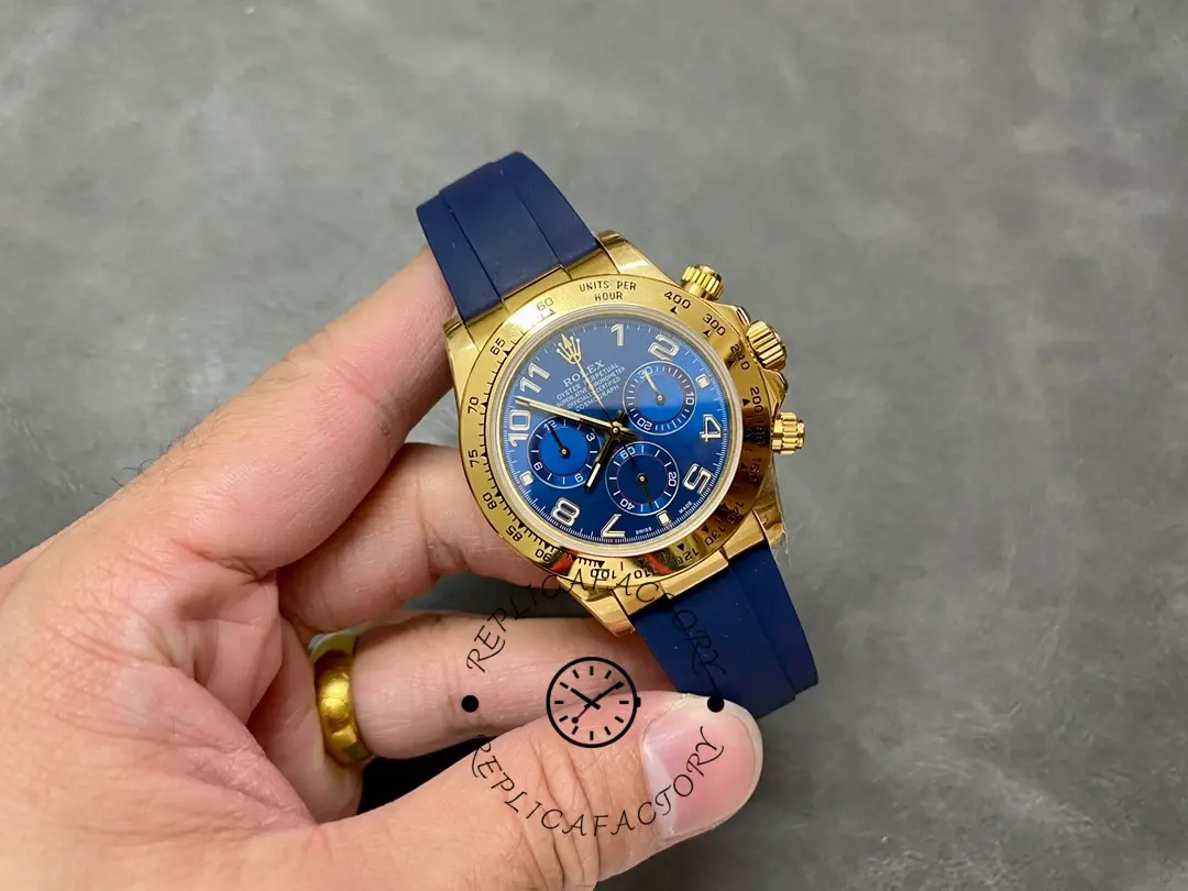 Rolex Cosmograph Daytona Yellow Gold Case Blue Dial 116518 Men's Watch